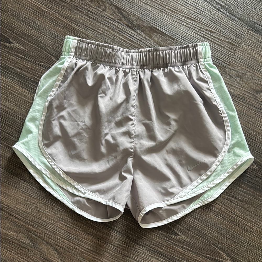 Women’s Nike Athletic Shorts Size XS